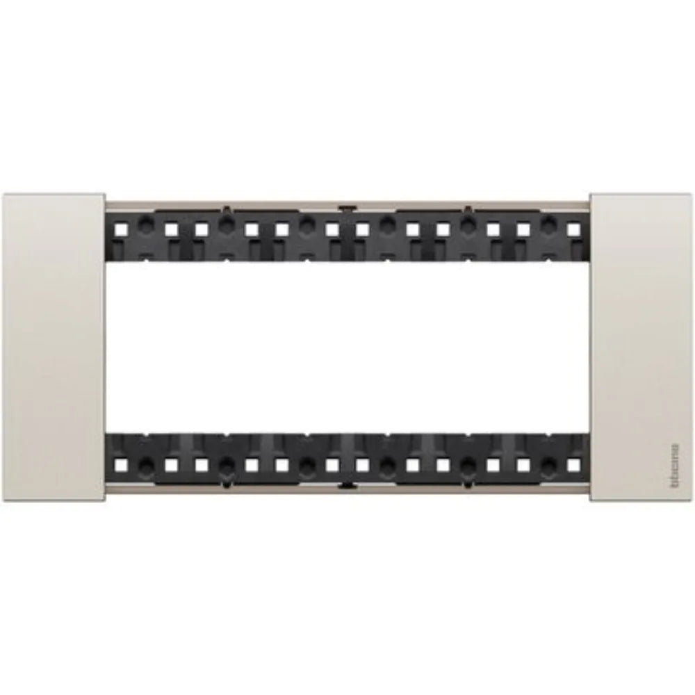 Placca 6 Moduli L.NOW BTicino Colore Champagne KA4806KC