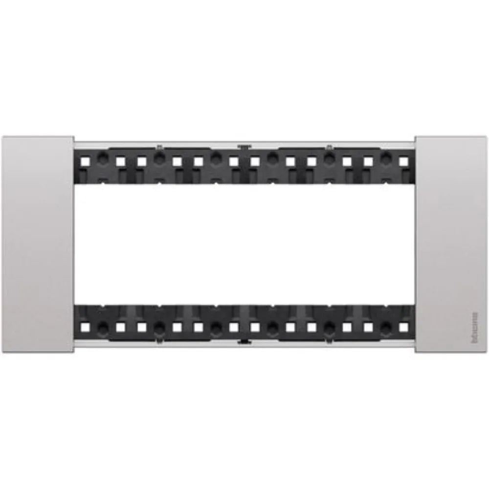 Placca Living Now 6 Moduli Finitura Steel KA4806KS