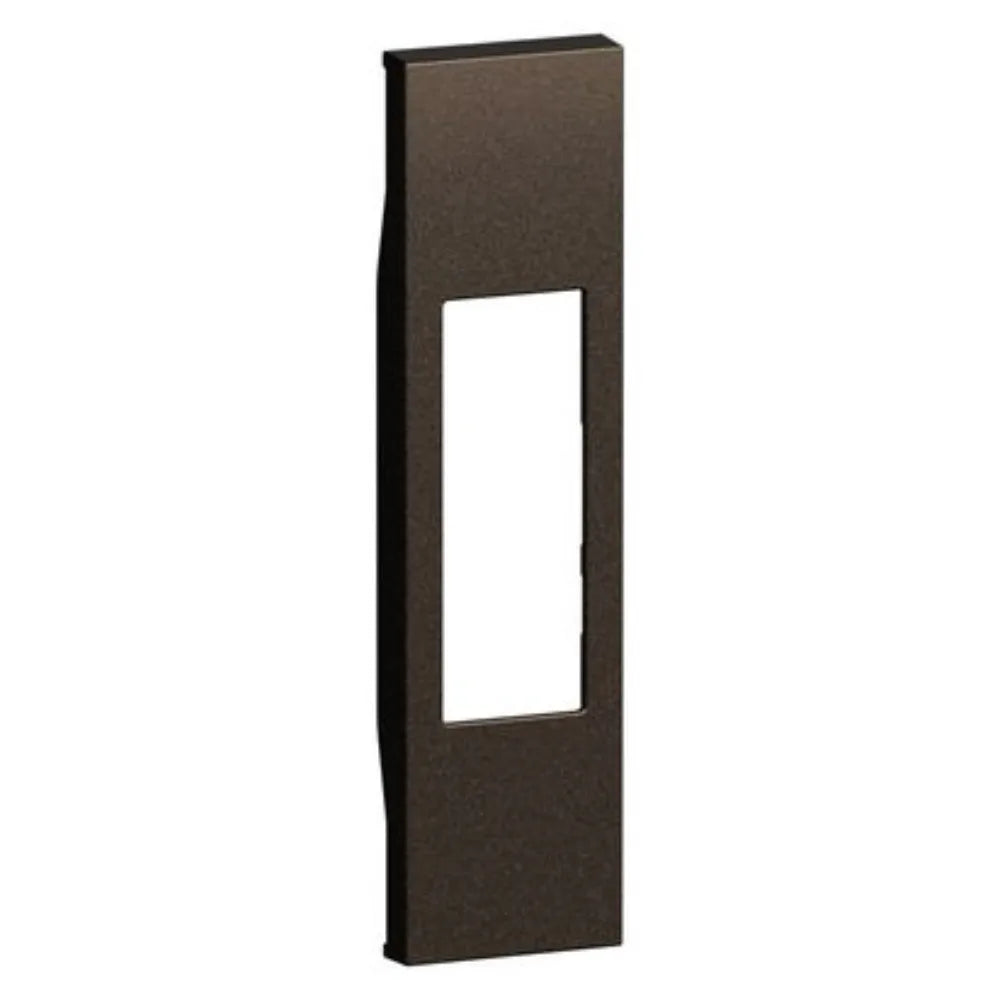 Copertura Presa Italiana 10/16A 1 Modulo Living Now Bronzo KB02