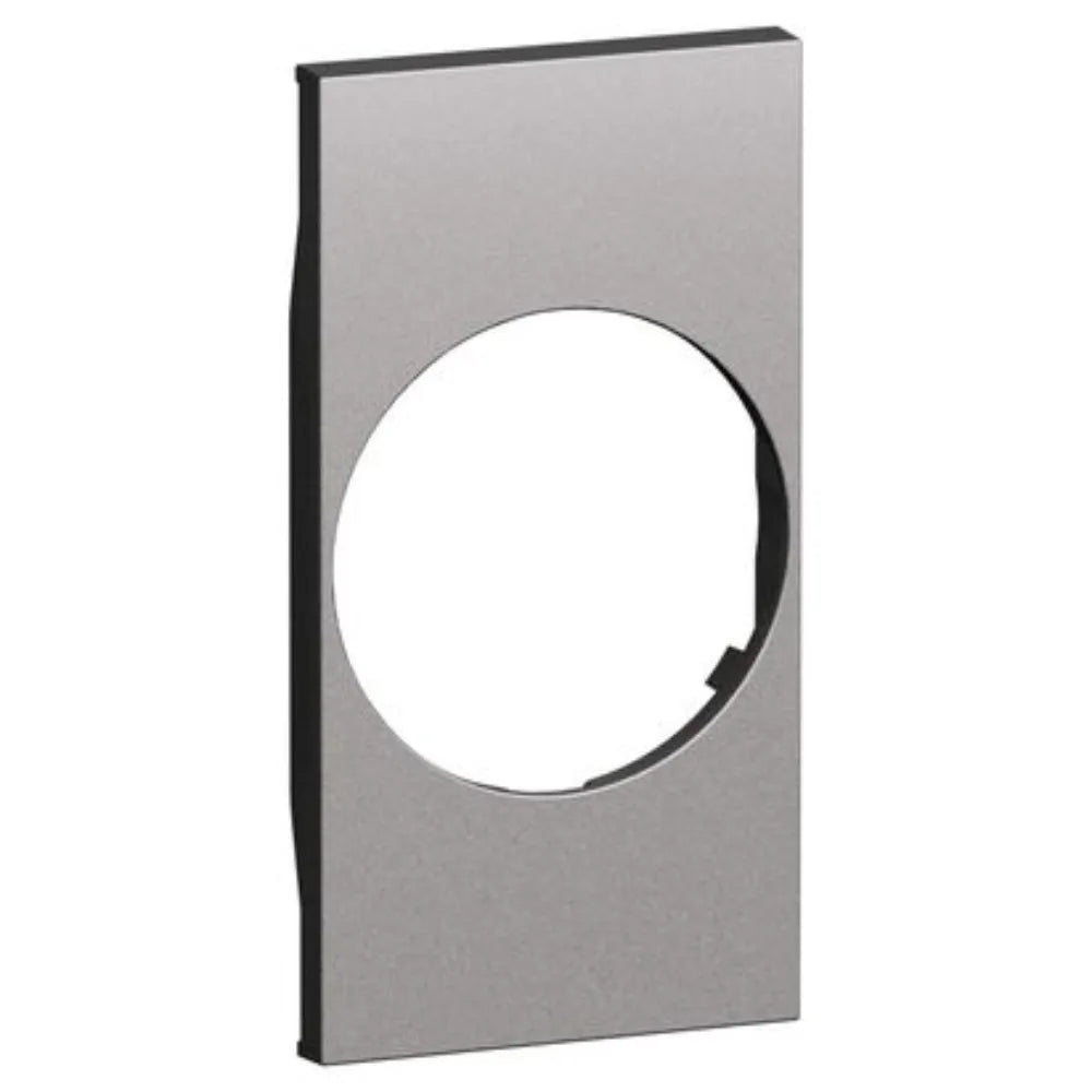 Placca Cover Presa FR/GER con Torcia Estraibile Living Now 2 Moduli Steel KS04
