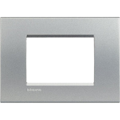 Placca 3P Tech - LNA4803TE - Bticino Living Light