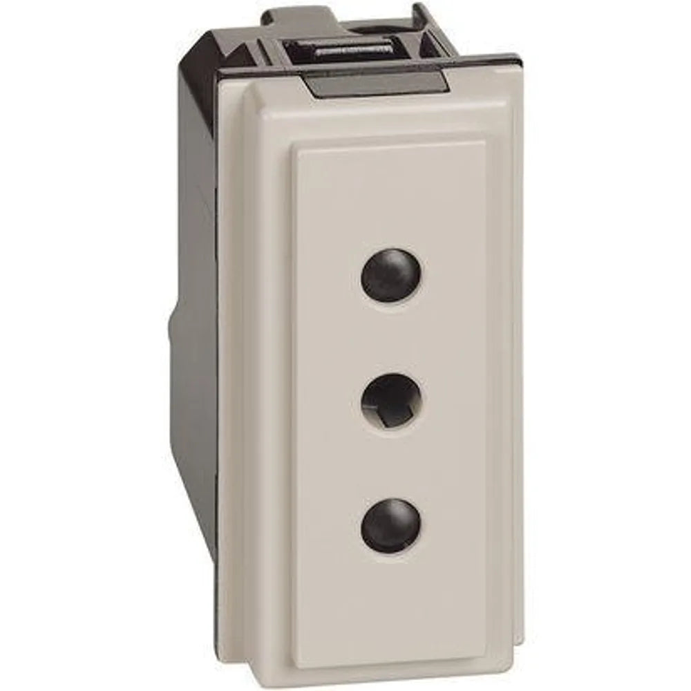 Bticino Living Now Presa Elettrica 2P+T 10A Sabbia KM4113