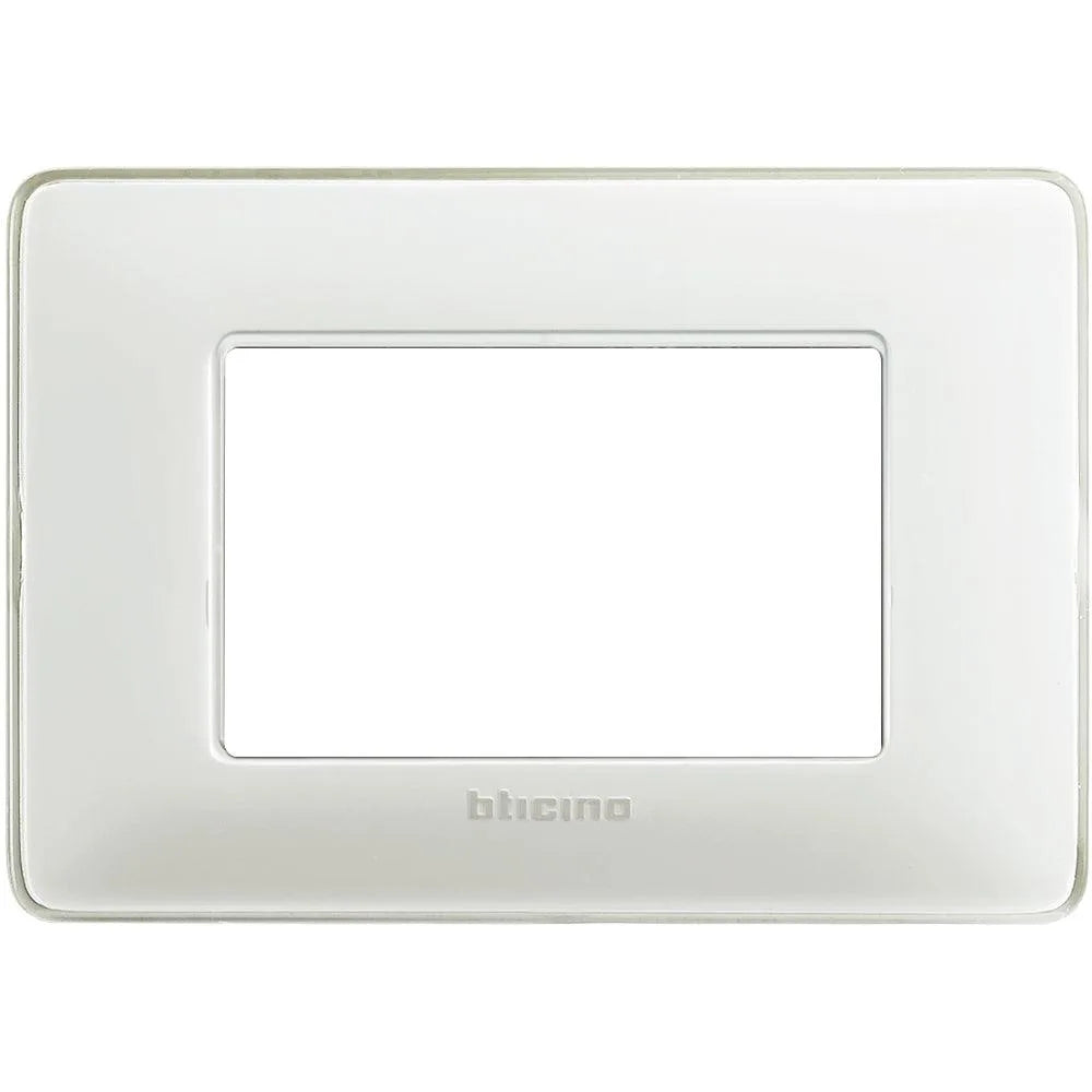 Placca 3p colors ghiaccio AM4803CBN | Bticino Matix