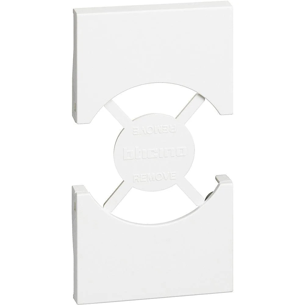 Bticino Living Now Cover Presa 2 Moduli Bianca KW03