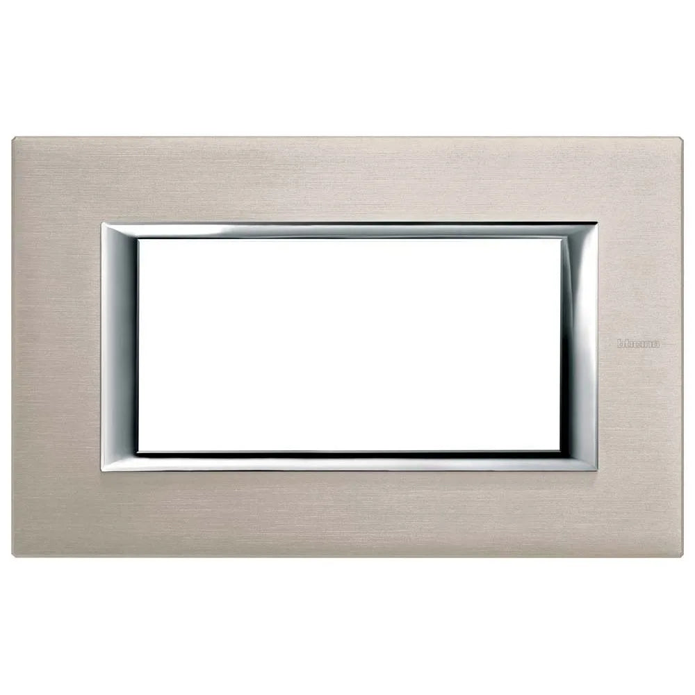 Placca 4P titanio spazzolato HA4804NX - Bticino Axolute